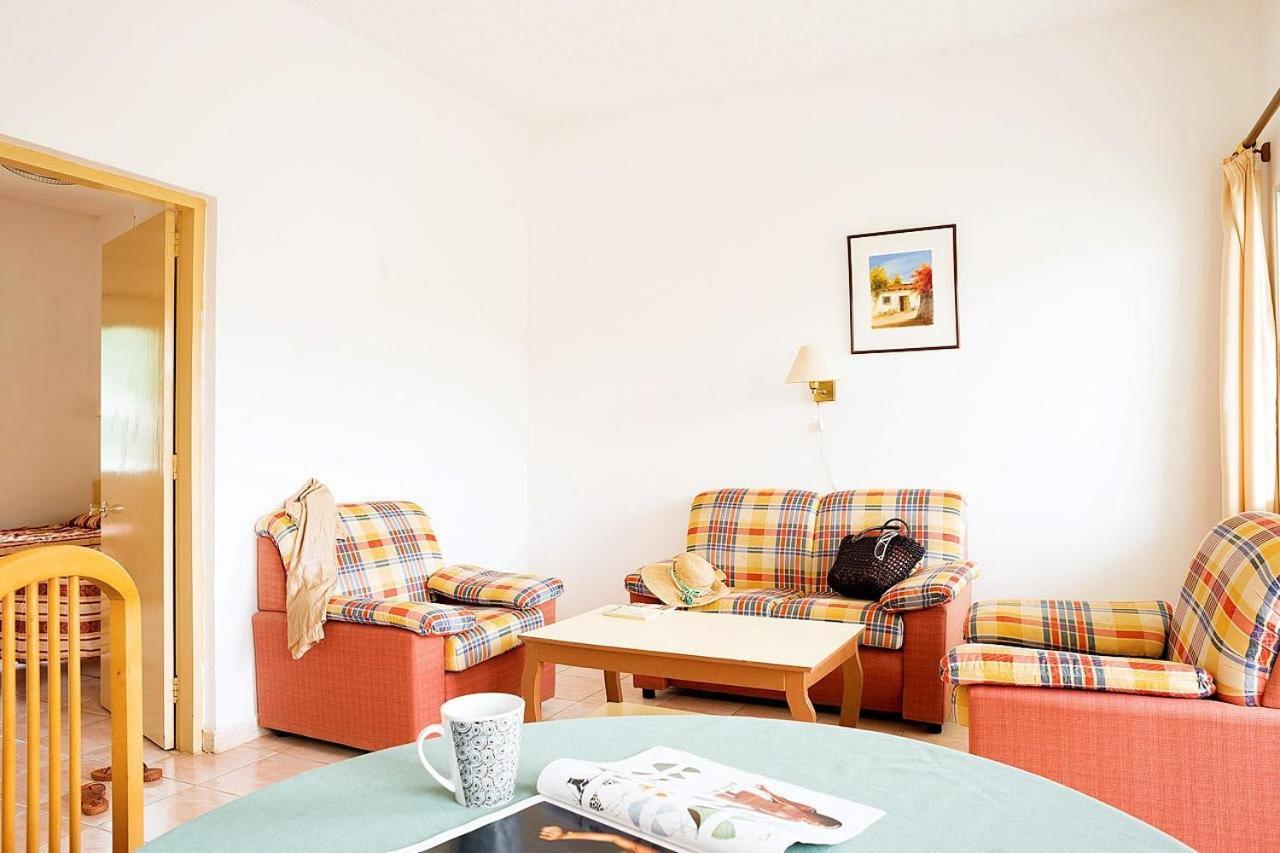 Cape Point Hotel Bakau Екстер'єр фото